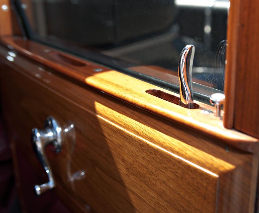  Packard Twelve Close Coupled Limousine 1935 года  (фото 10 из 28)